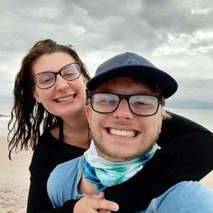 Meet your Posher, Aria